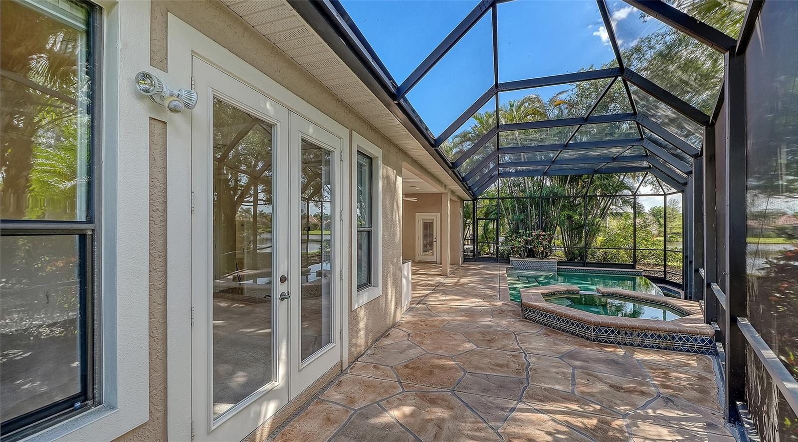 LAKEWOOD RANCH COUNTRY CLUB - Residential