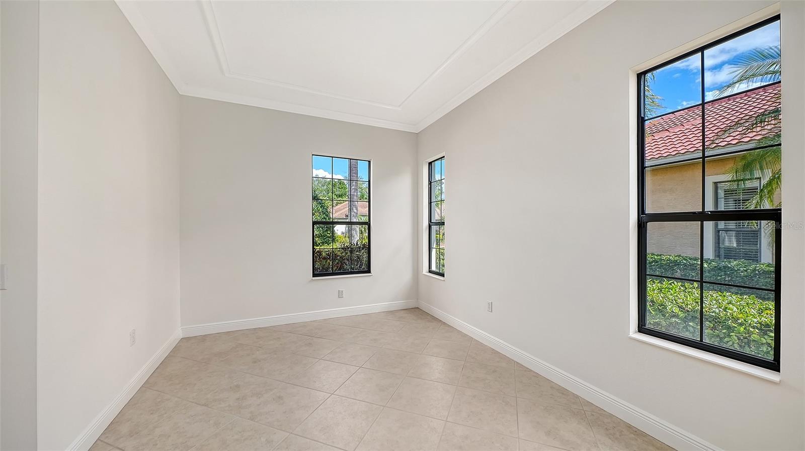 LAKEWOOD RANCH COUNTRY CLUB - Residential