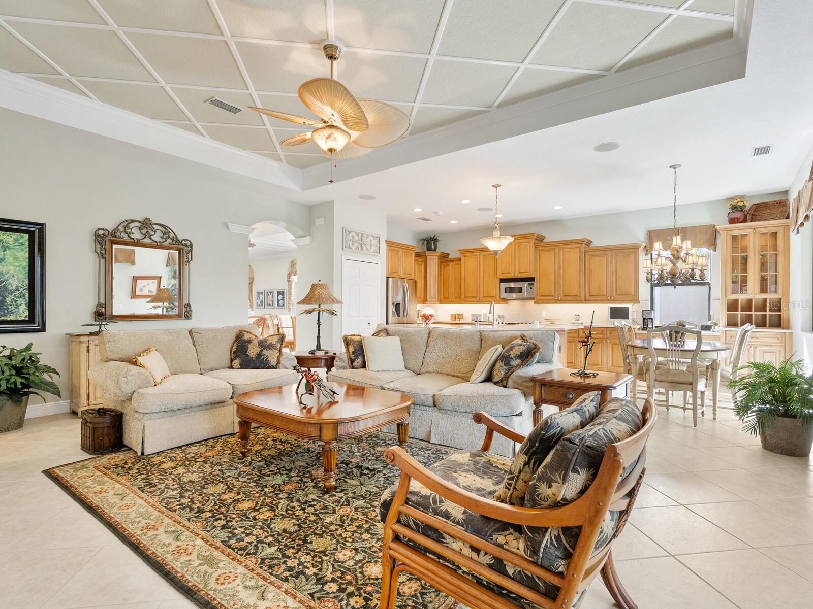 LAKEWOOD RANCH COUNTRY CLUB - Residential