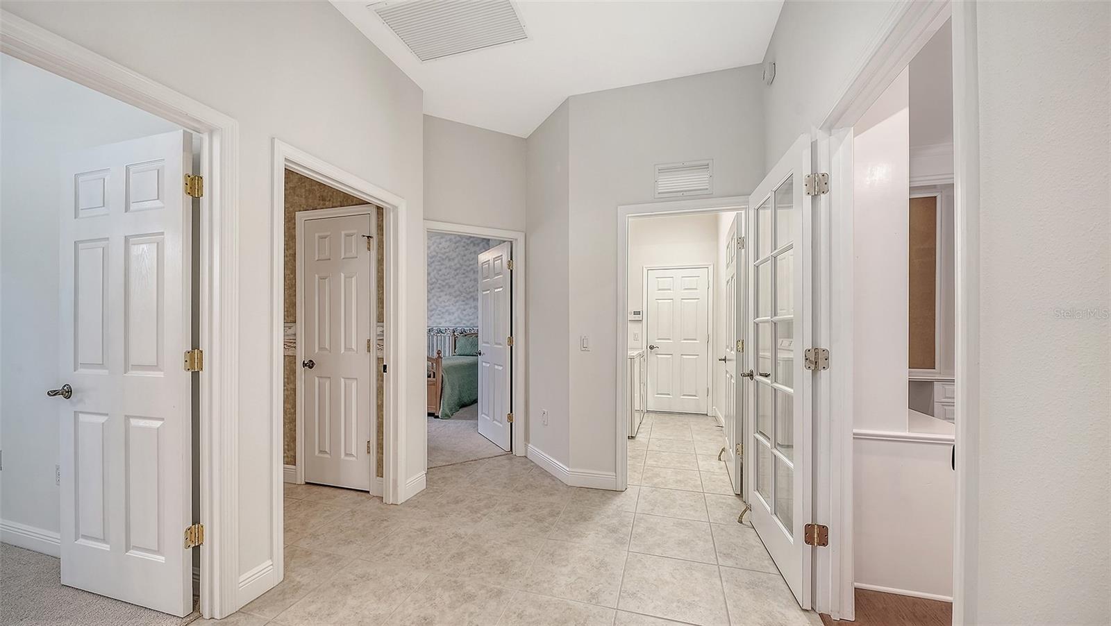 LAKEWOOD RANCH COUNTRY CLUB - Residential