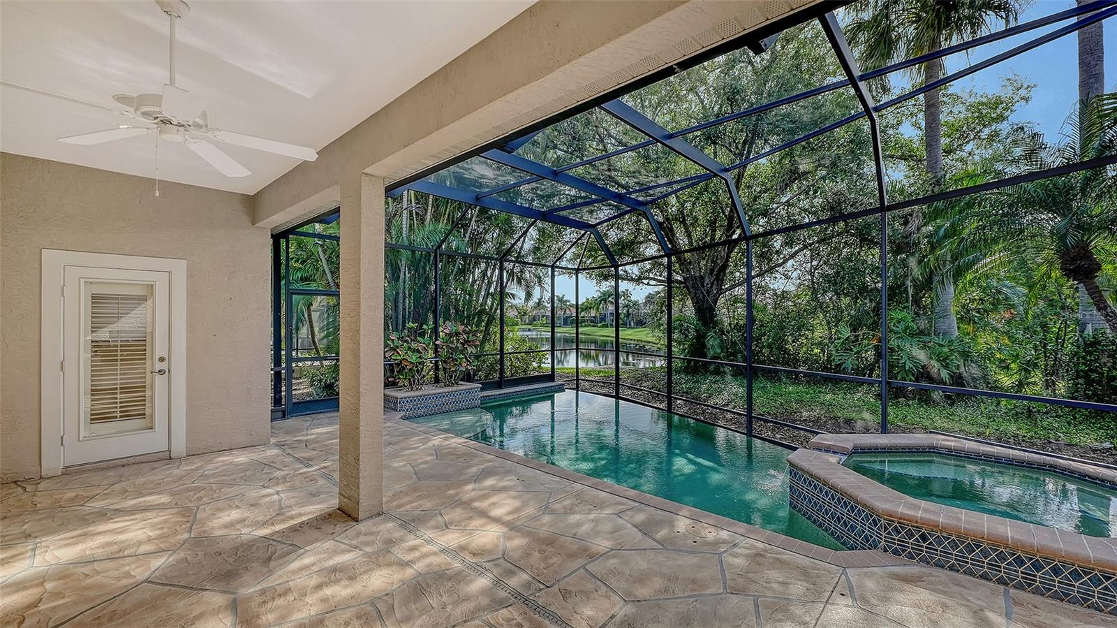 LAKEWOOD RANCH COUNTRY CLUB - Residential