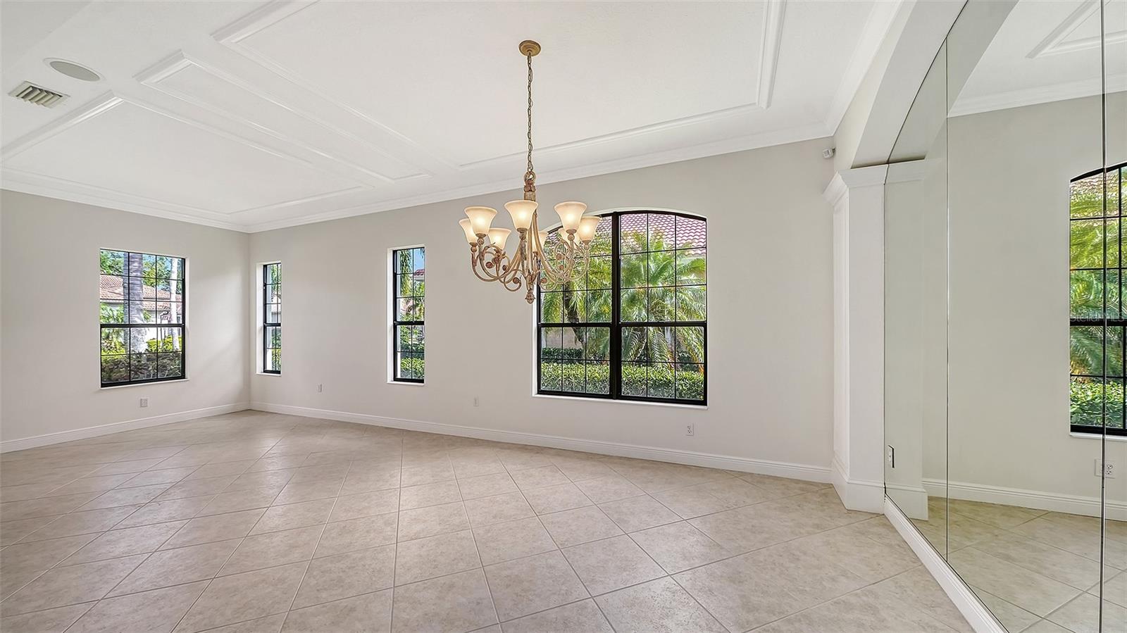 LAKEWOOD RANCH COUNTRY CLUB - Residential