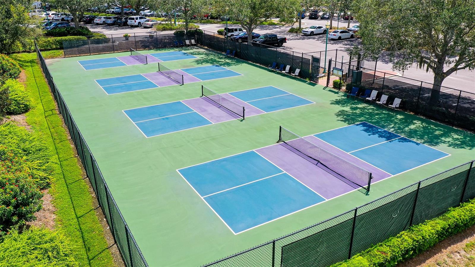 LAKEWOOD RANCH COUNTRY CLUB - Residential