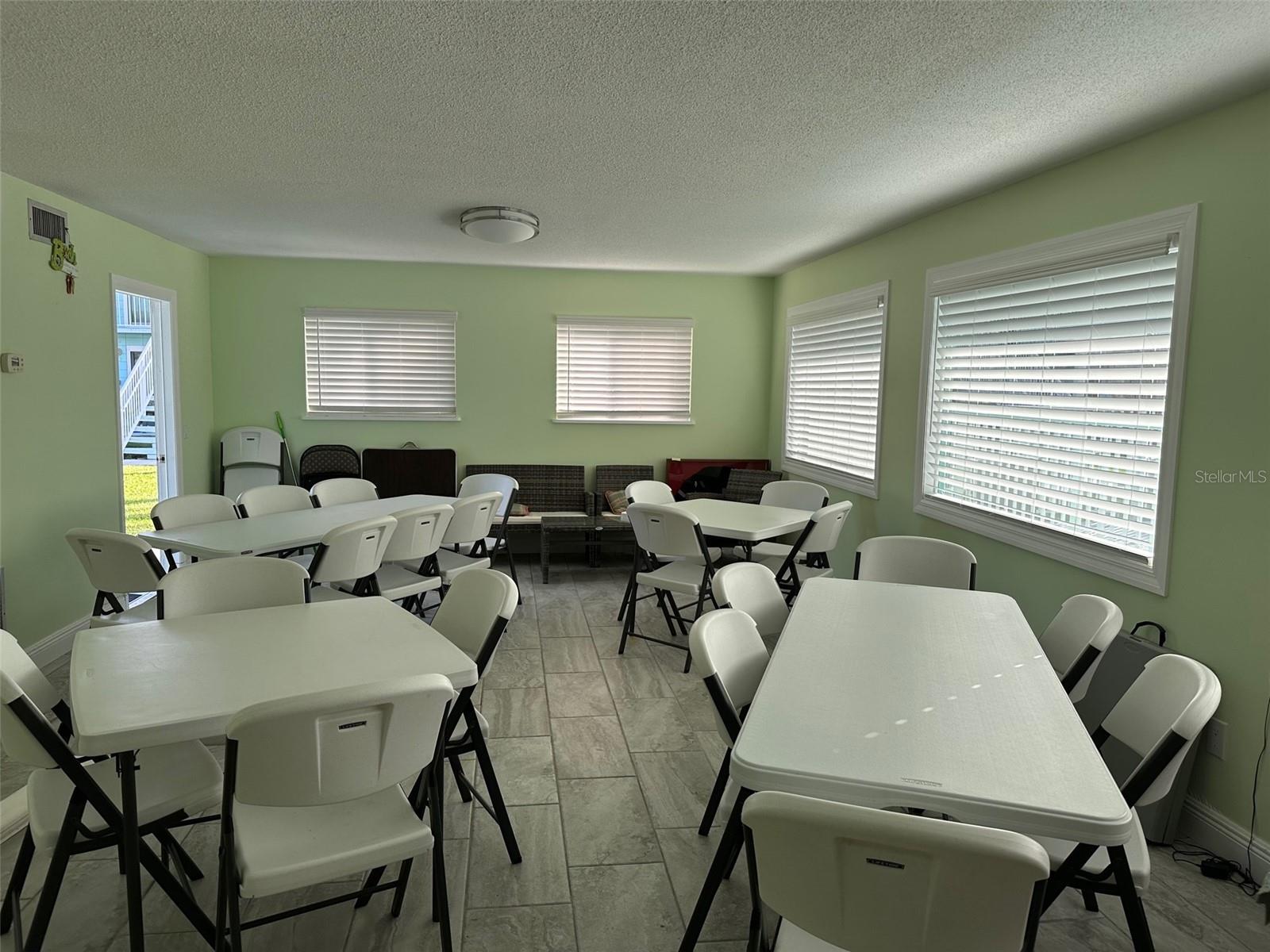 CORONADO ARMS CONDO - Residential Lease