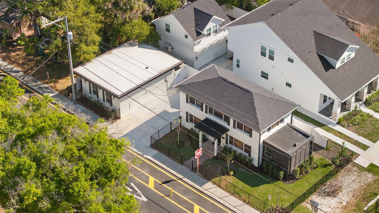 MEADOWBROOK - Residential