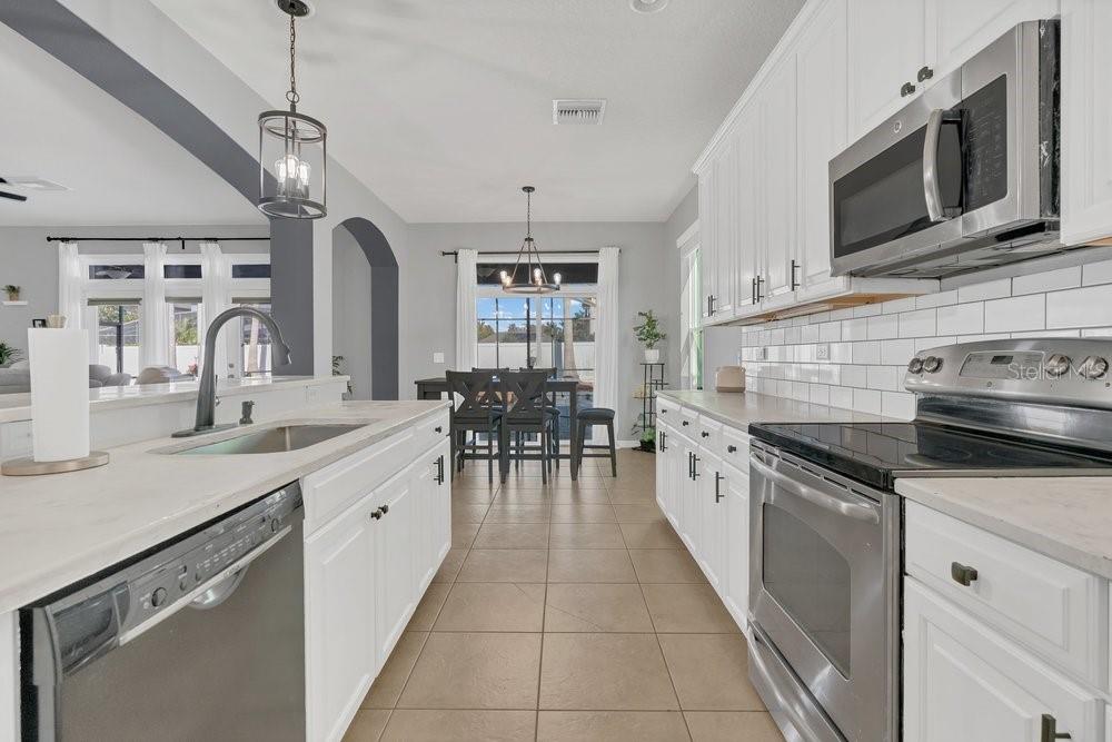 PRESERVE AT BLACK HAMMOCK REP - Residential