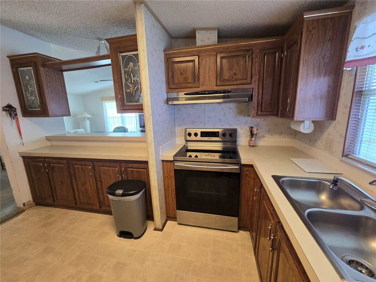 SWEETWATER GOLF & TENNIS CLUB - Residential