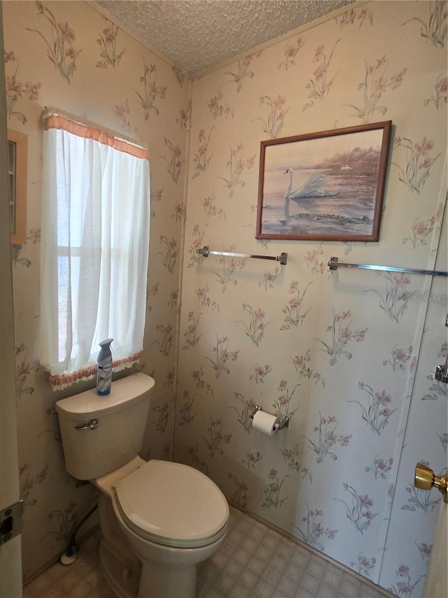 SWEETWATER GOLF & TENNIS CLUB - Residential