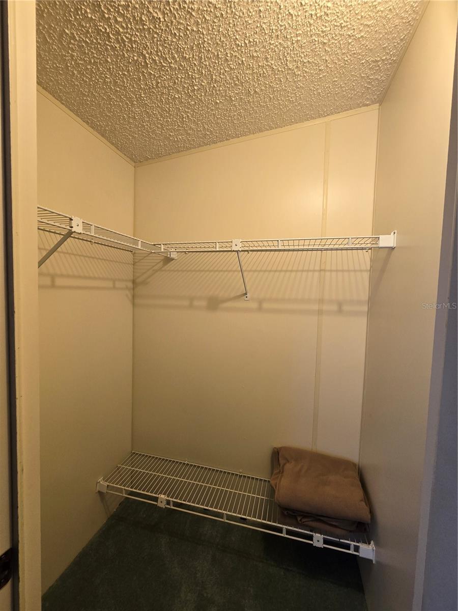 SWEETWATER GOLF & TENNIS CLUB - Residential