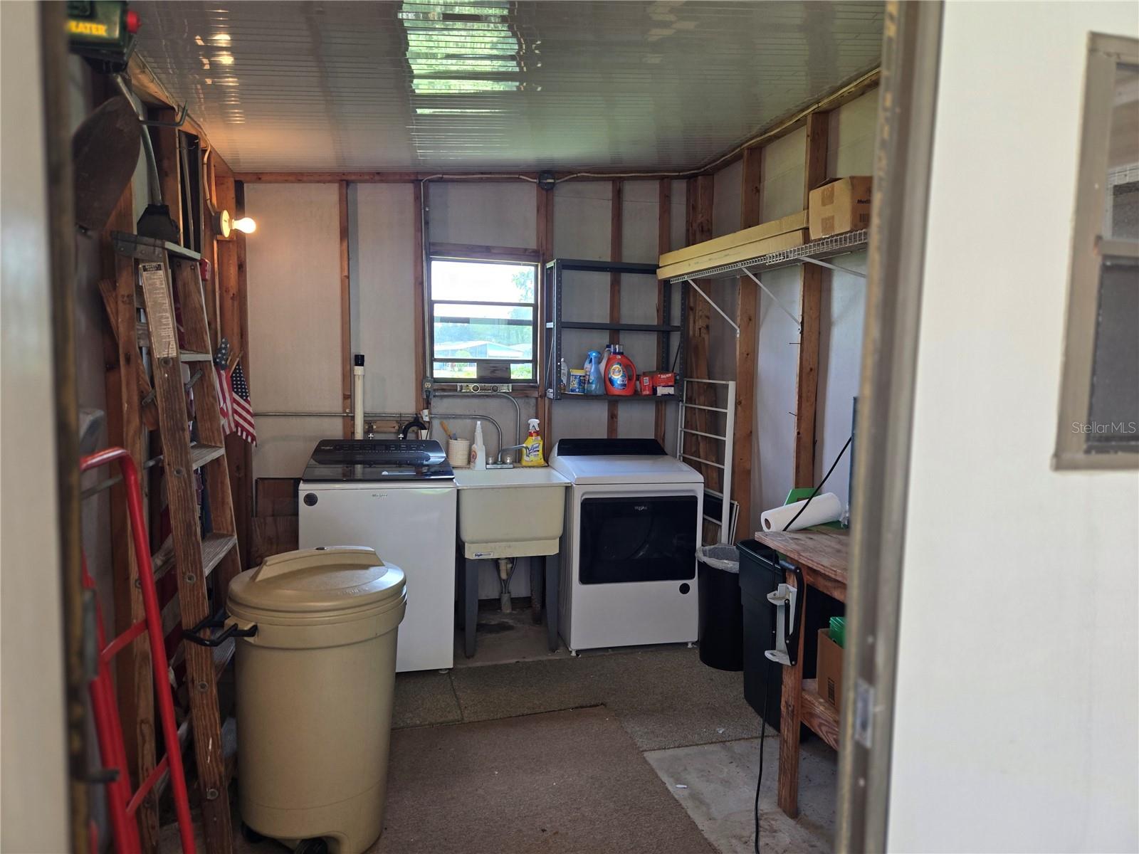 SWEETWATER GOLF & TENNIS CLUB - Residential