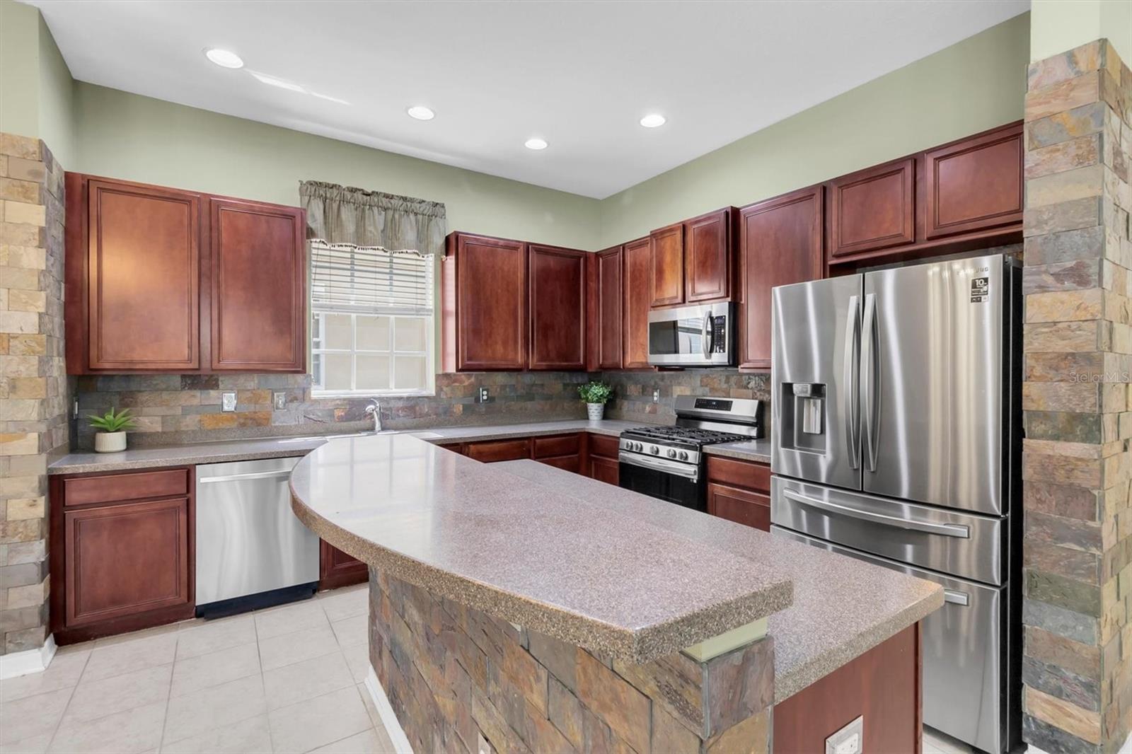 LONGLEAF NEIGHBORHOOD 03 - Residential