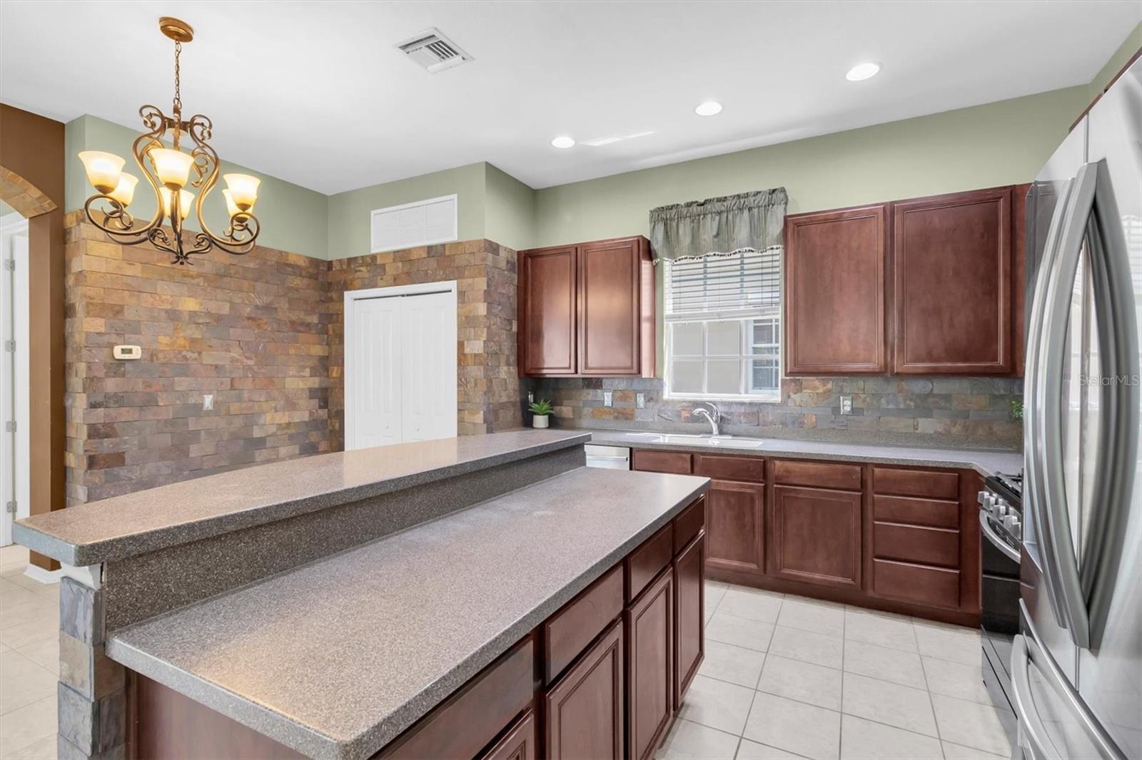 LONGLEAF NEIGHBORHOOD 03 - Residential