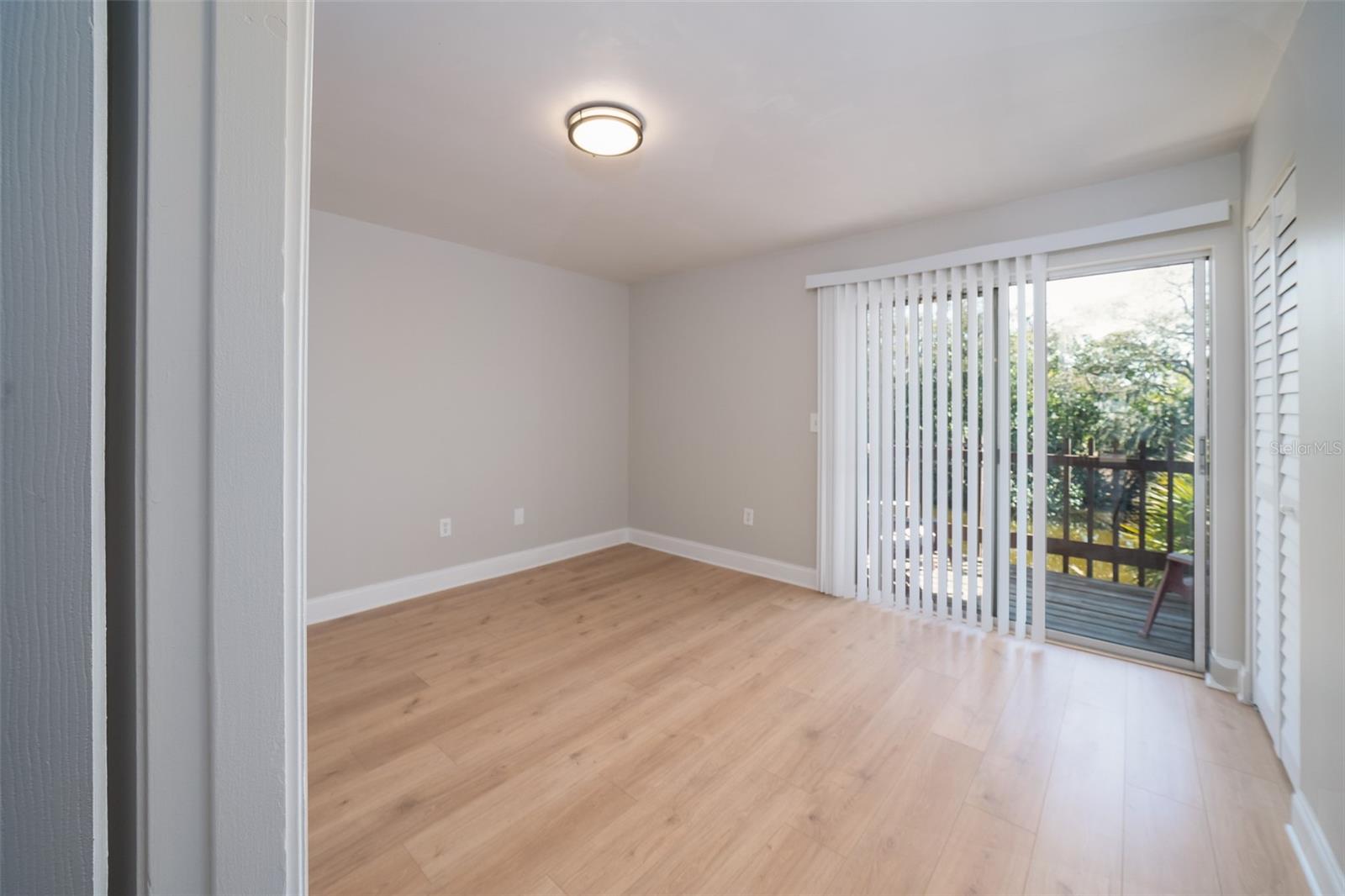 RAMBLEWOOD ACRES - Residential