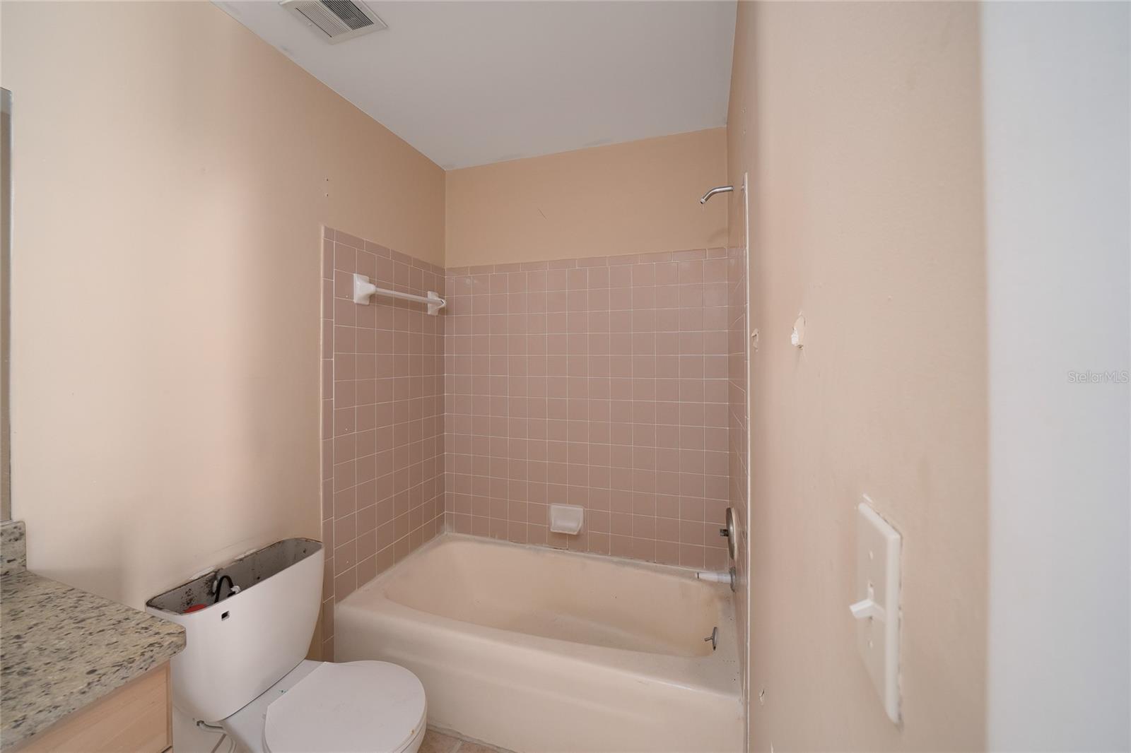 RAMBLEWOOD ACRES - Residential