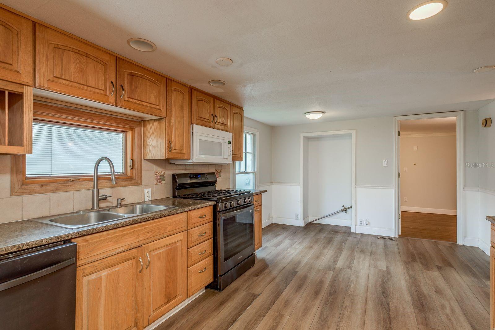 ANGUS VALLEY - Residential