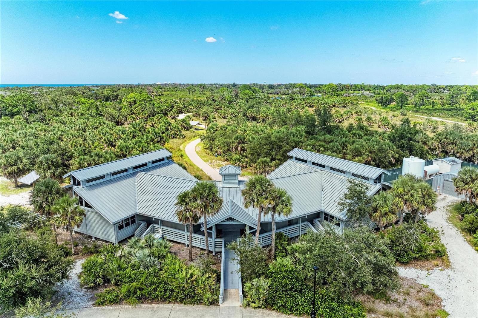 CARIBBEAN VILLAS 3 - Residential