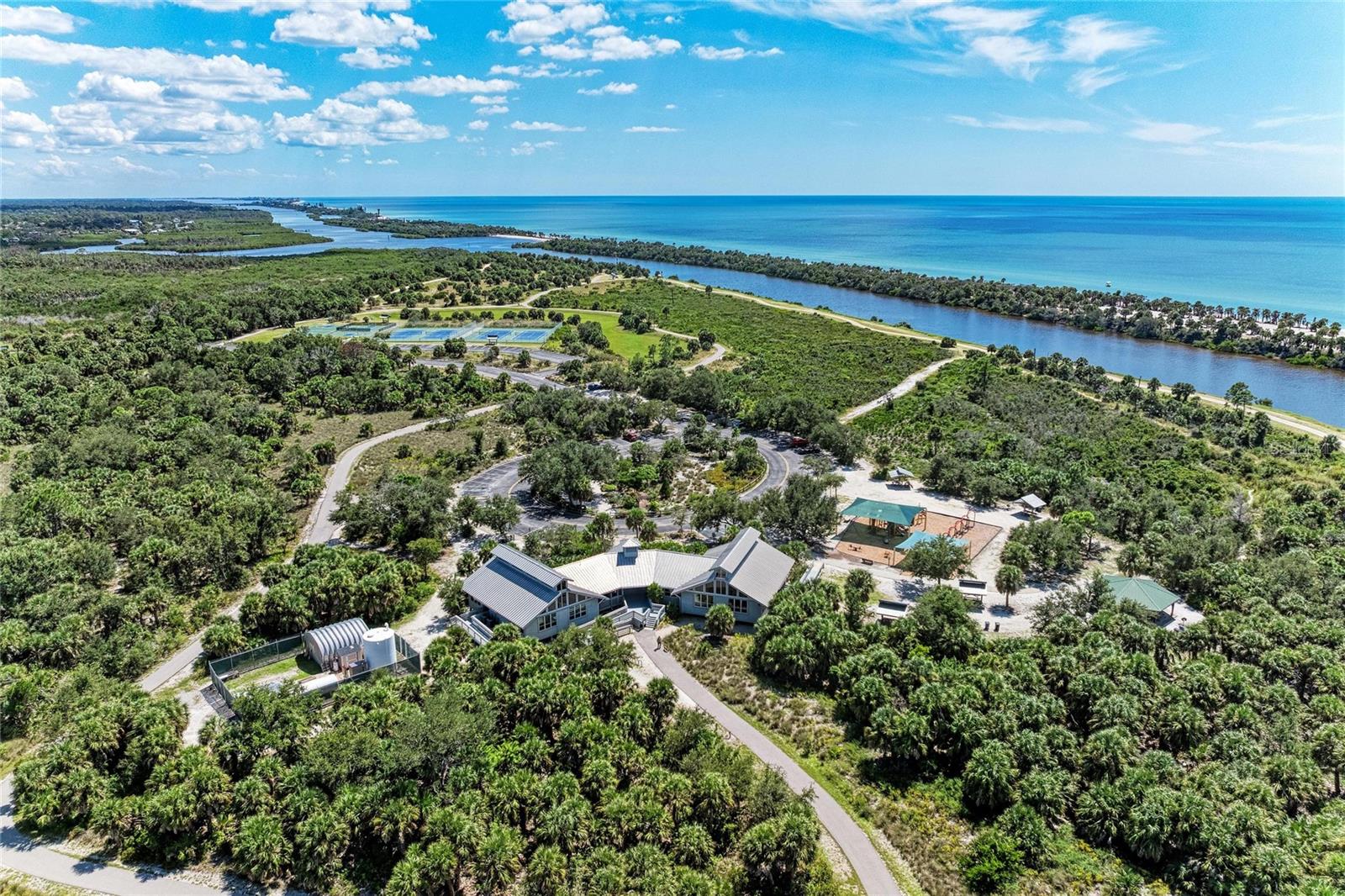 CARIBBEAN VILLAS 3 - Residential