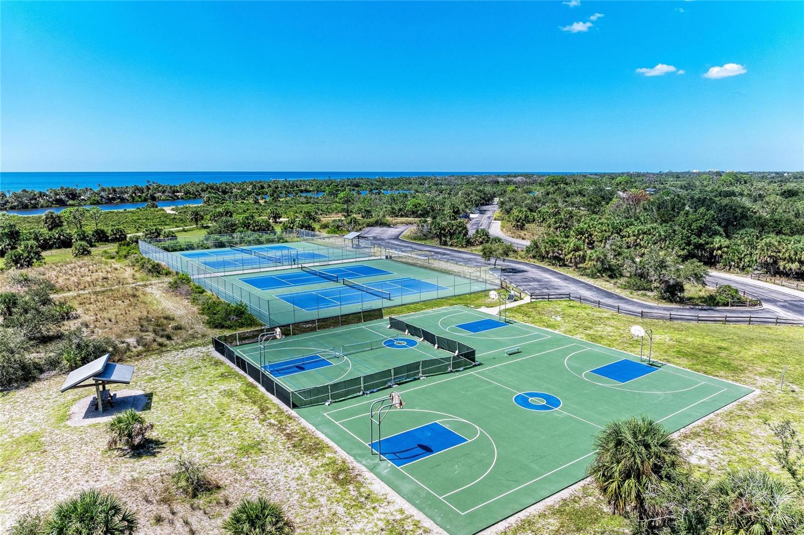 CARIBBEAN VILLAS 3 - Residential