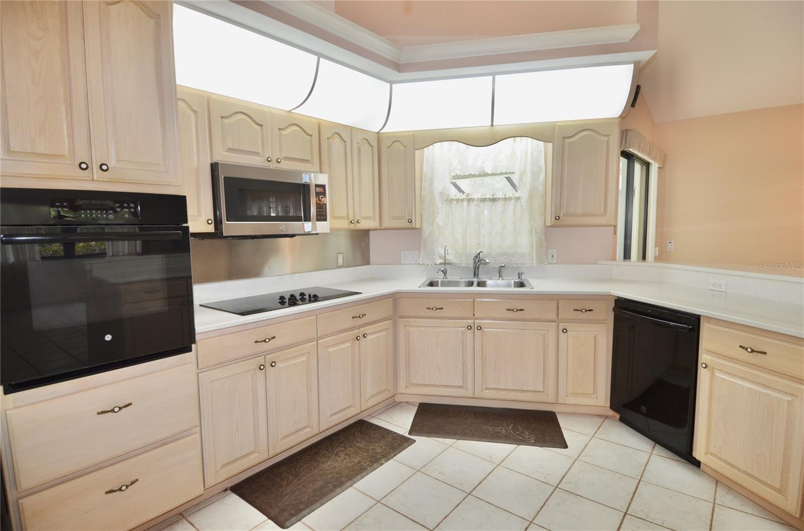 NORTH PORT CHARLOTTE ESTATES - Residential