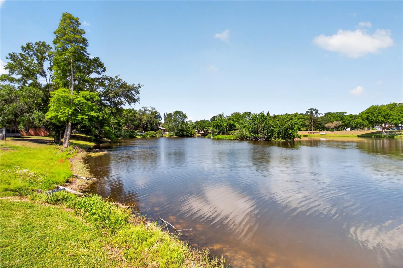 LAKE PADGETT ESTATES EAST - Residential