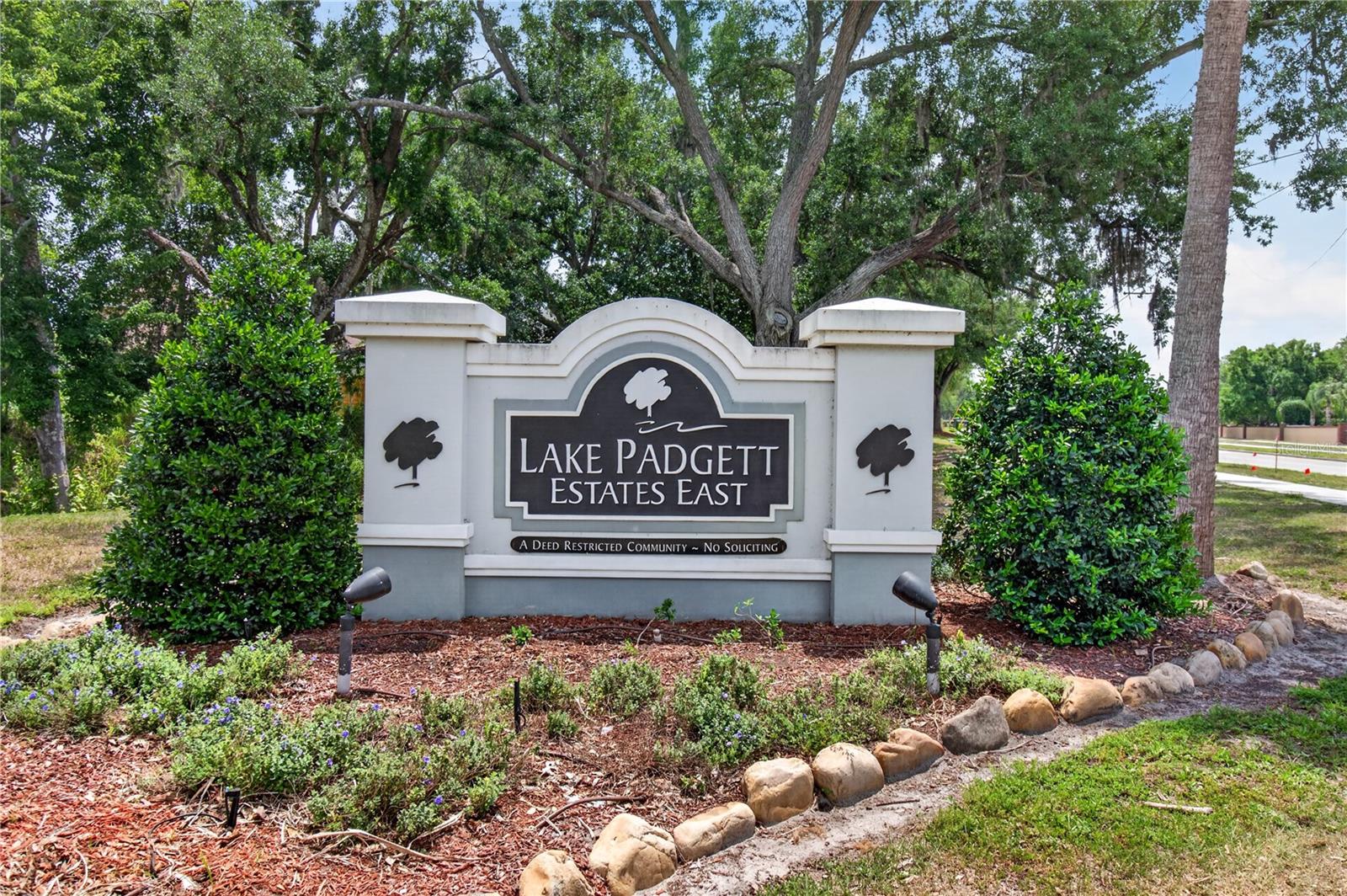 LAKE PADGETT ESTATES EAST - Residential