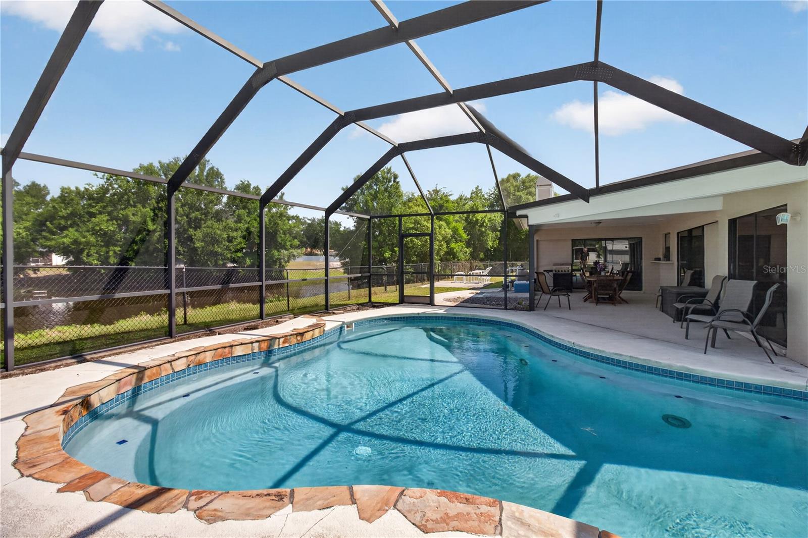 LAKE PADGETT ESTATES EAST - Residential