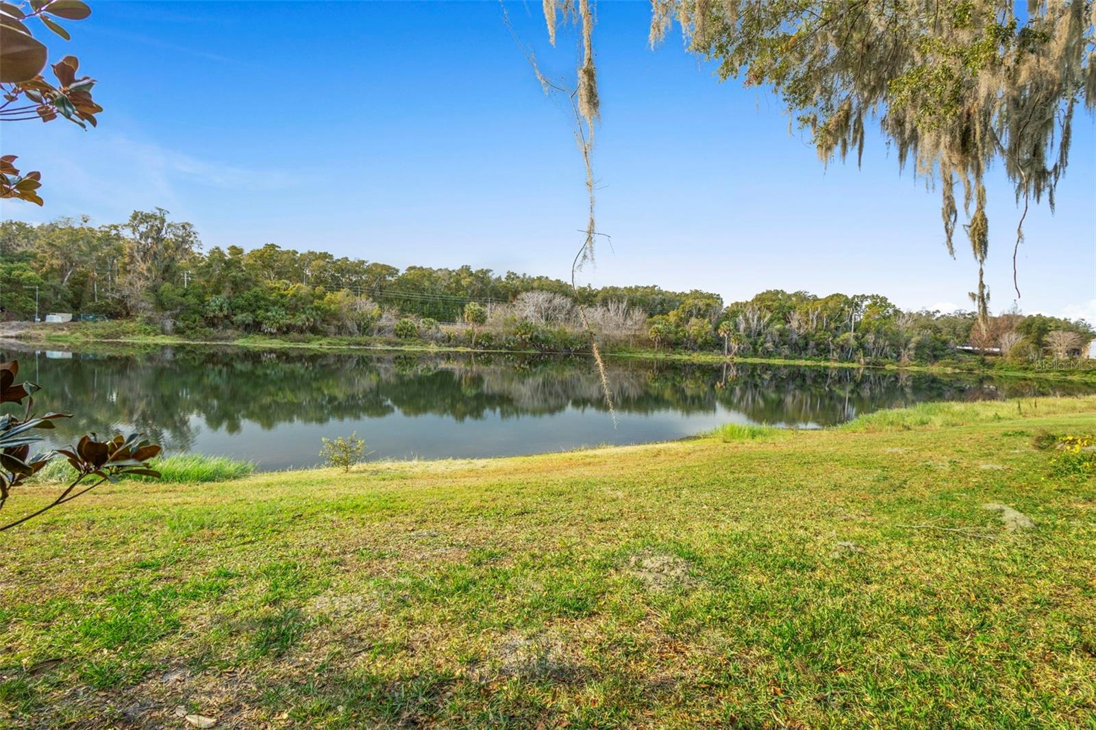 CASCADES UNIT 01 - Residential