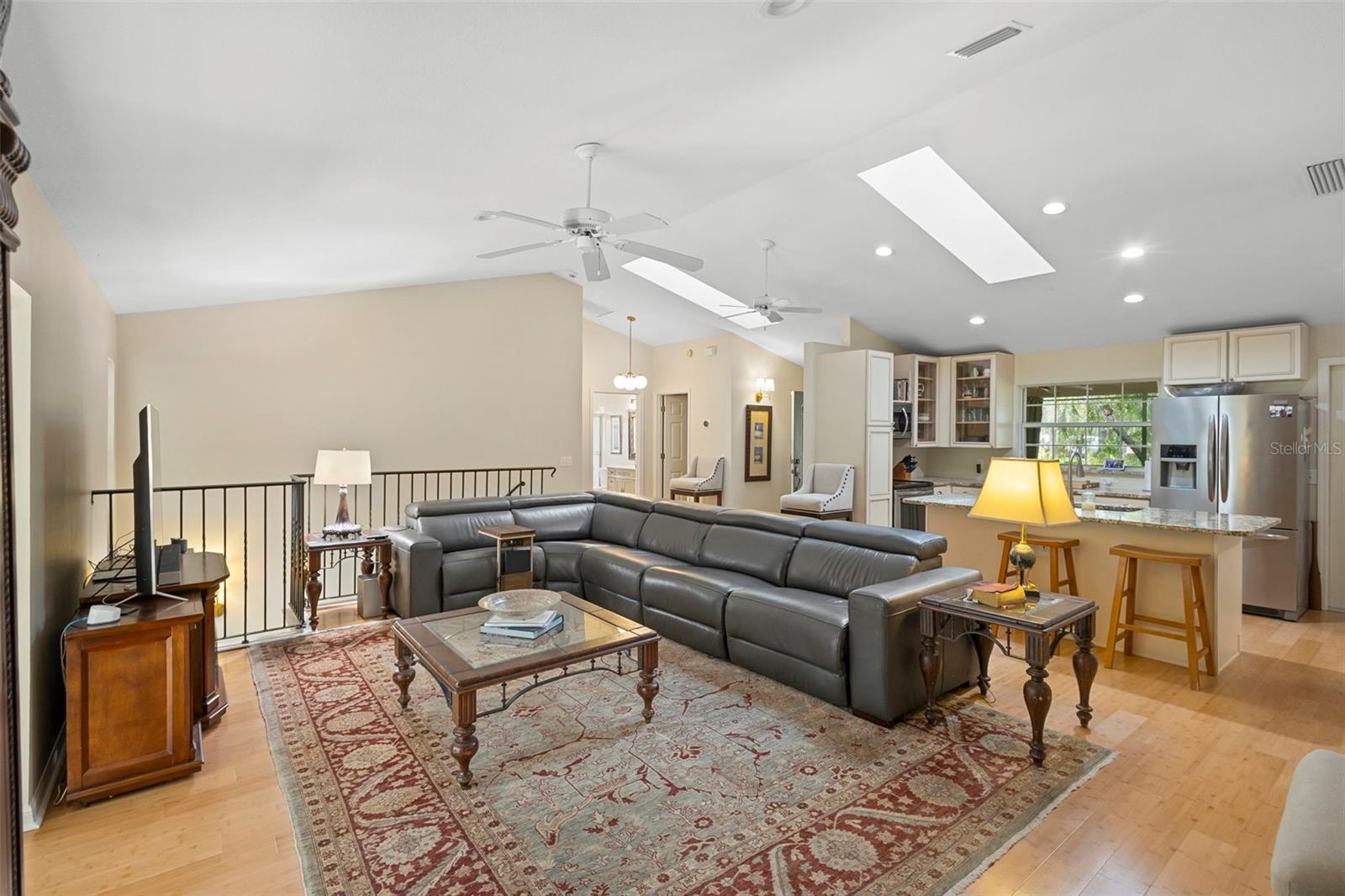 CASCADES UNIT 01 - Residential