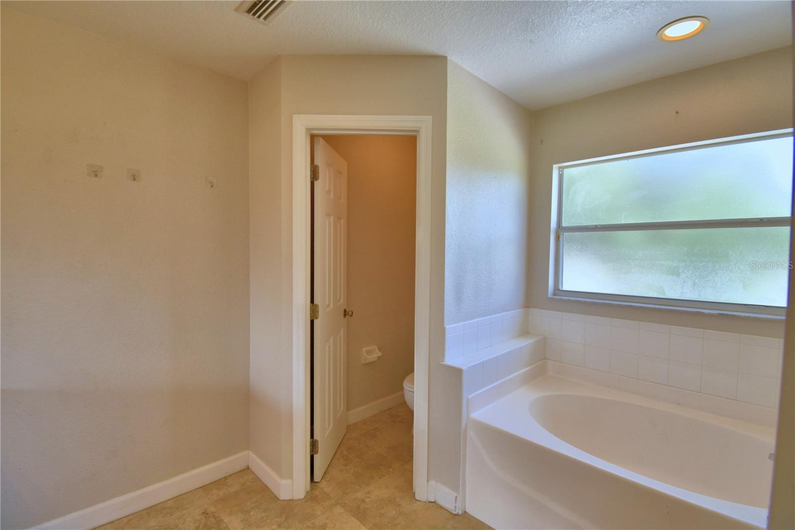 POINCIANA NBRHD 4 VIL 7 - Residential Lease