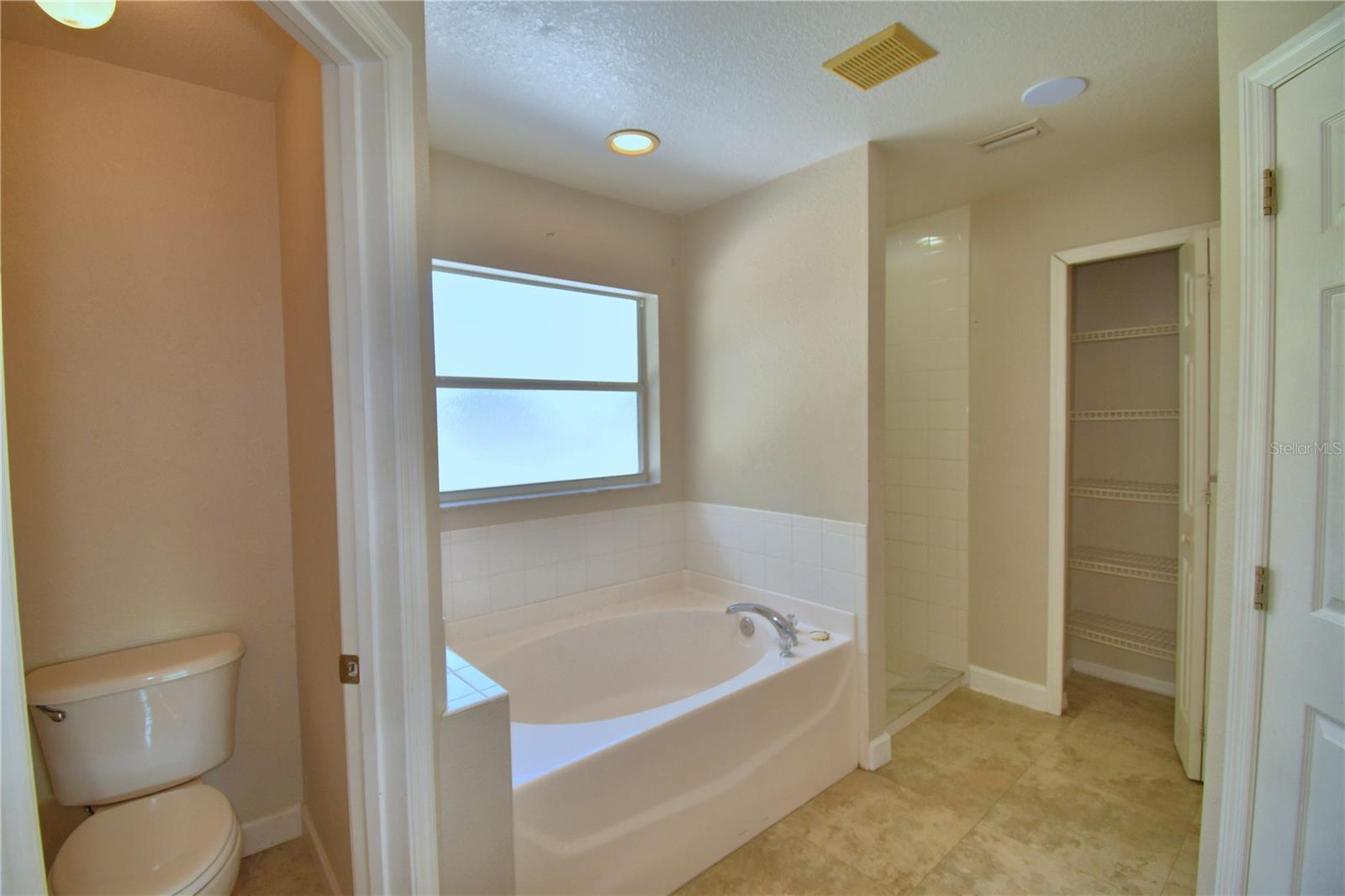 POINCIANA NBRHD 4 VIL 7 - Residential Lease