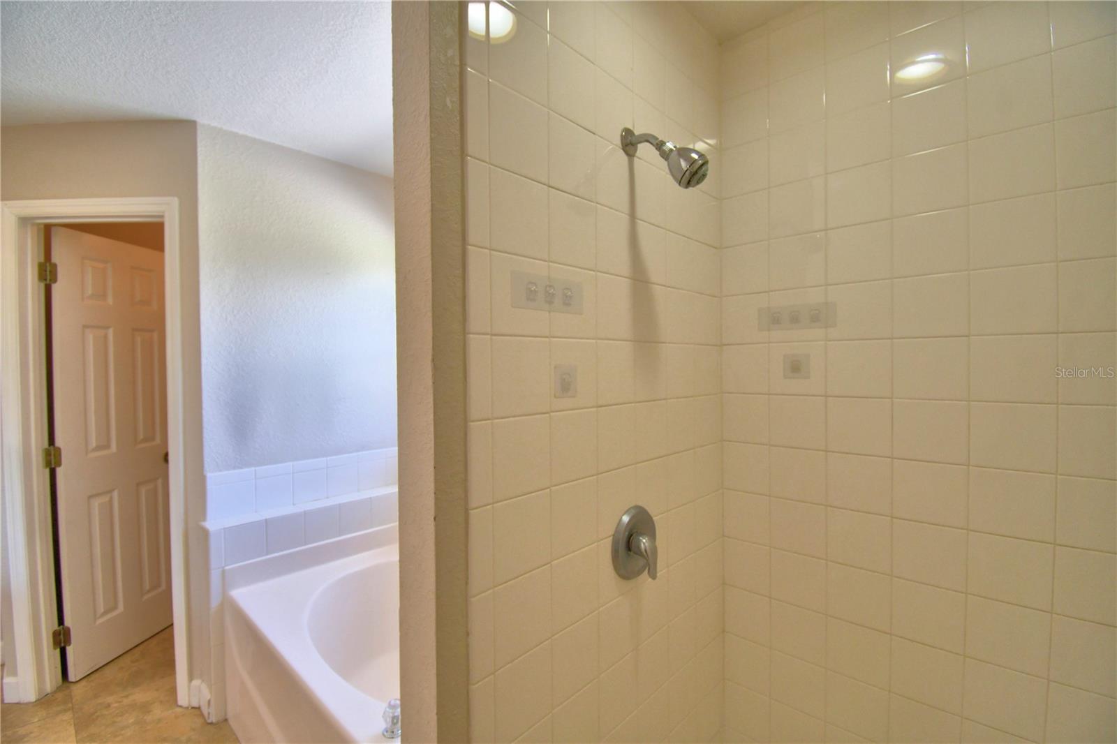 POINCIANA NBRHD 4 VIL 7 - Residential Lease