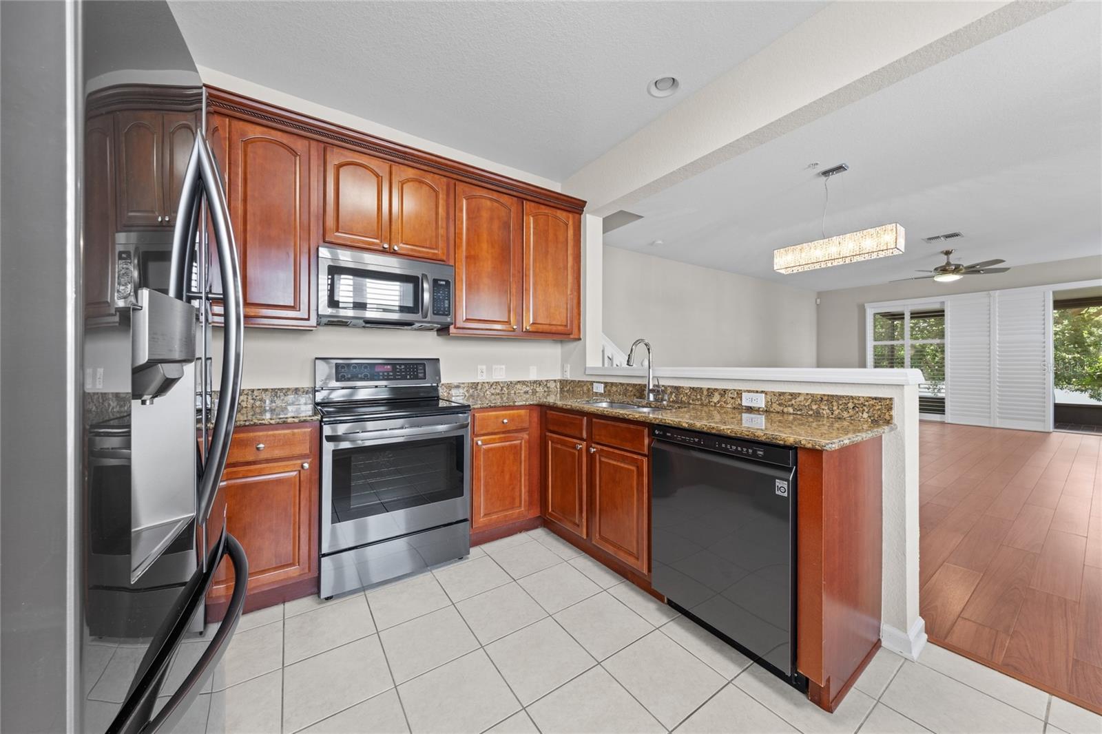 VISTAS/PHILLIPS COMMONS - Residential