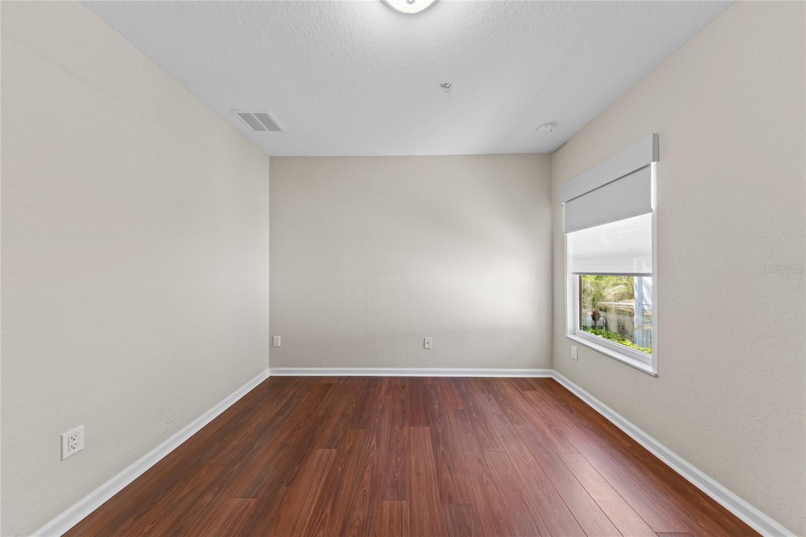 VISTAS/PHILLIPS COMMONS - Residential