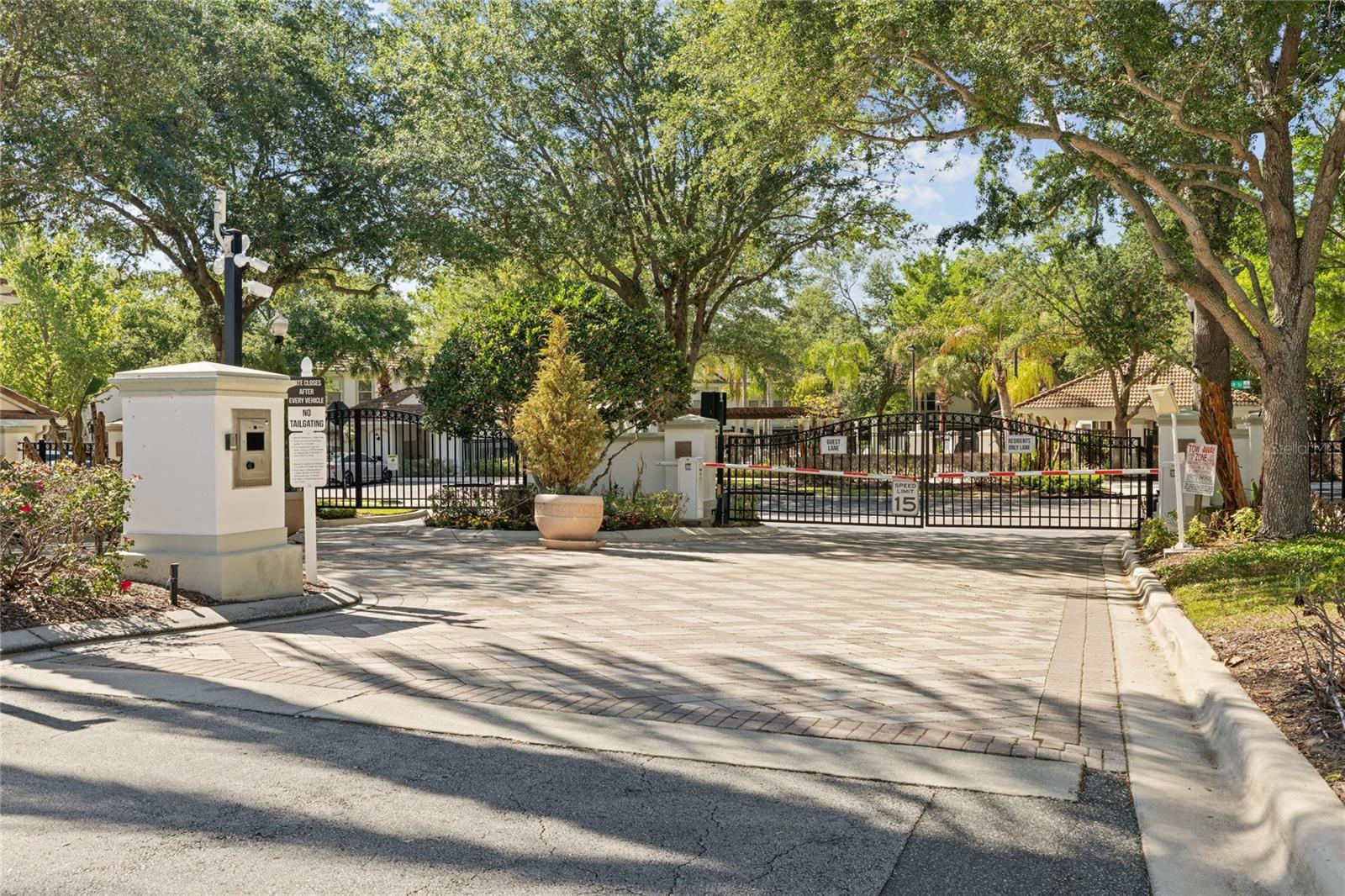 VISTAS/PHILLIPS COMMONS - Residential