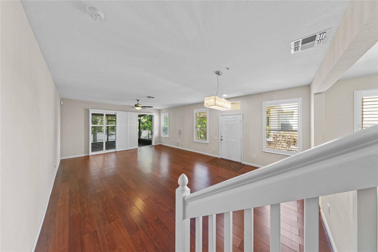 VISTAS/PHILLIPS COMMONS - Residential