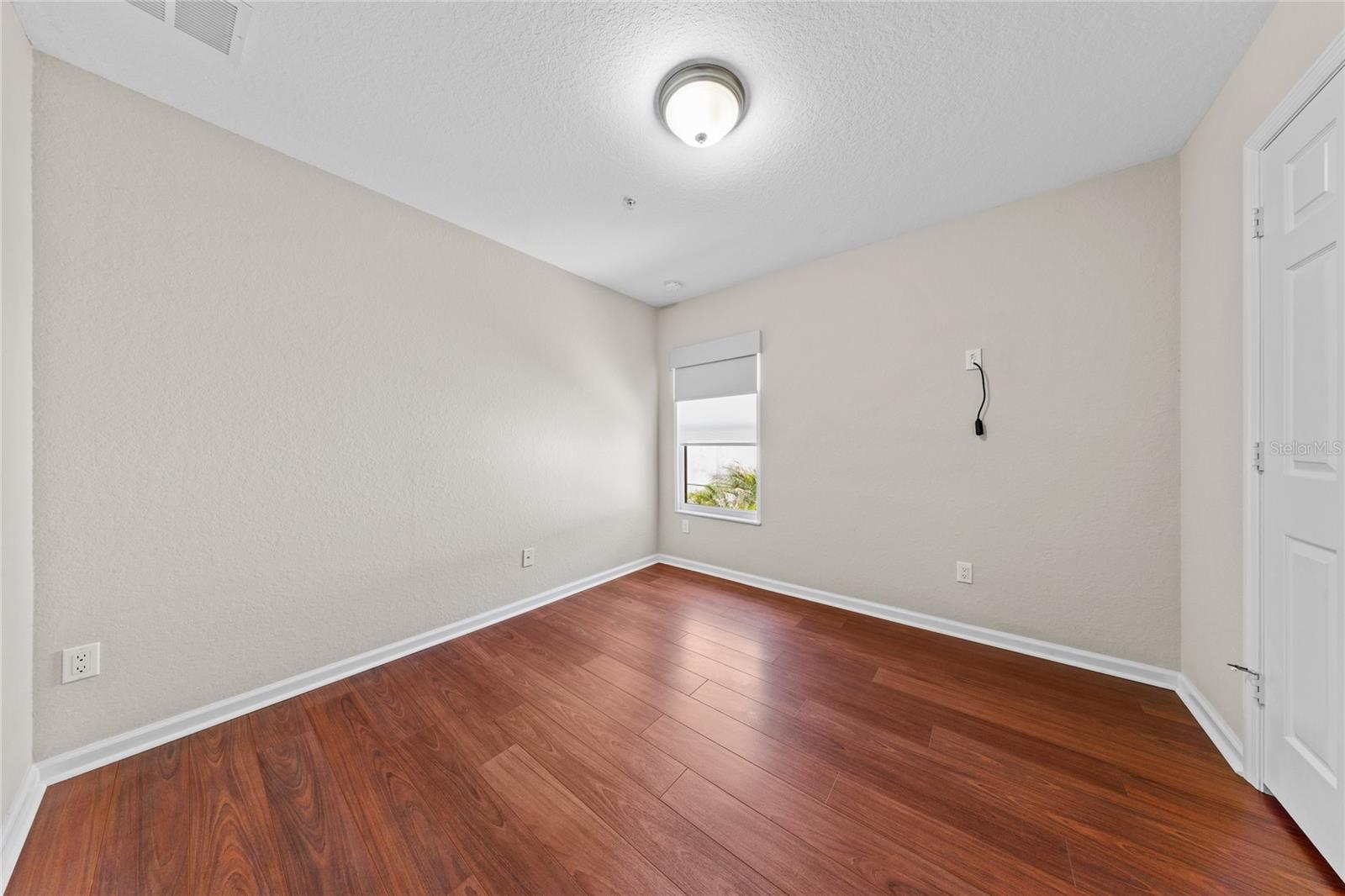 VISTAS/PHILLIPS COMMONS - Residential