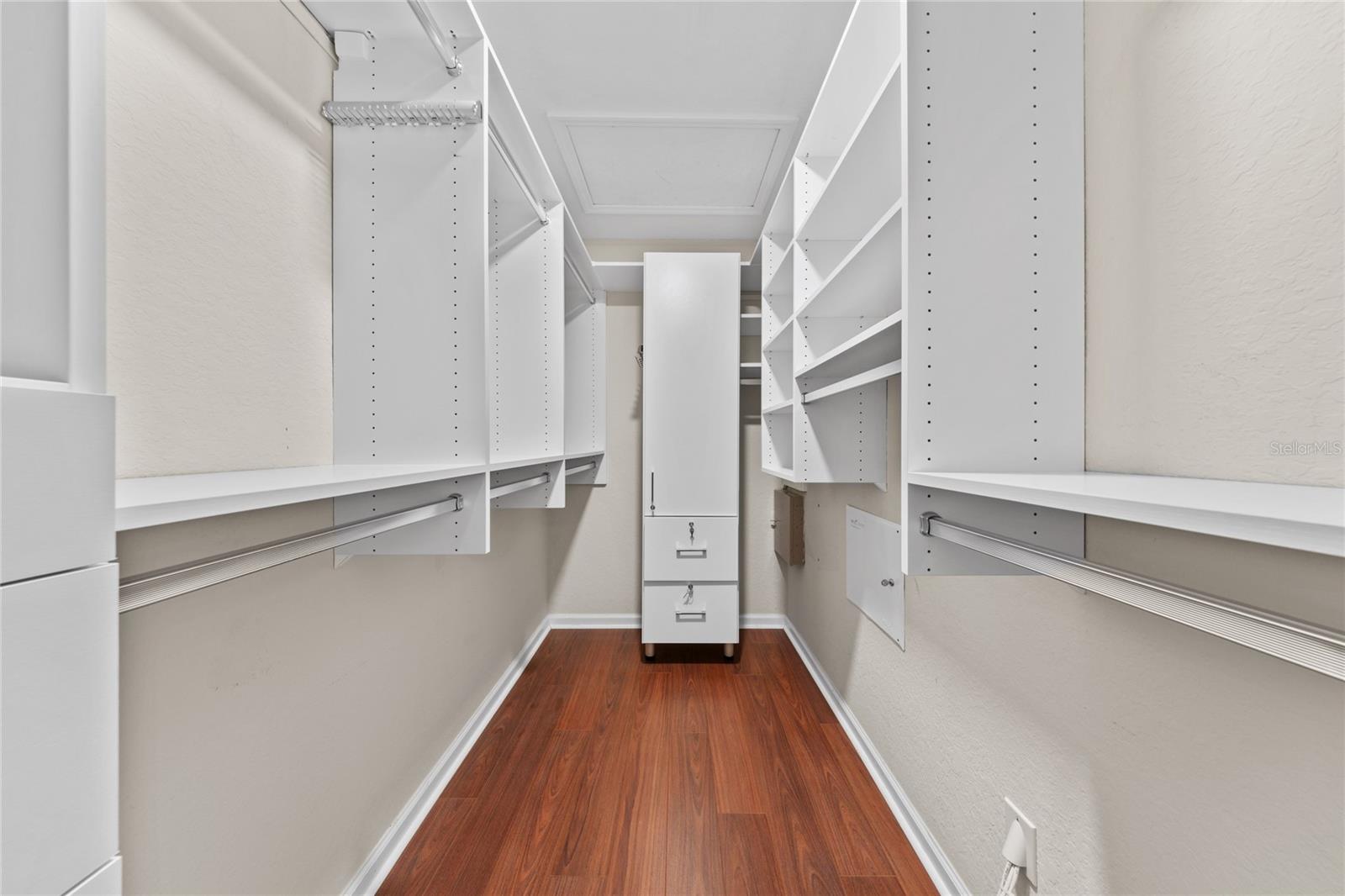 VISTAS/PHILLIPS COMMONS - Residential