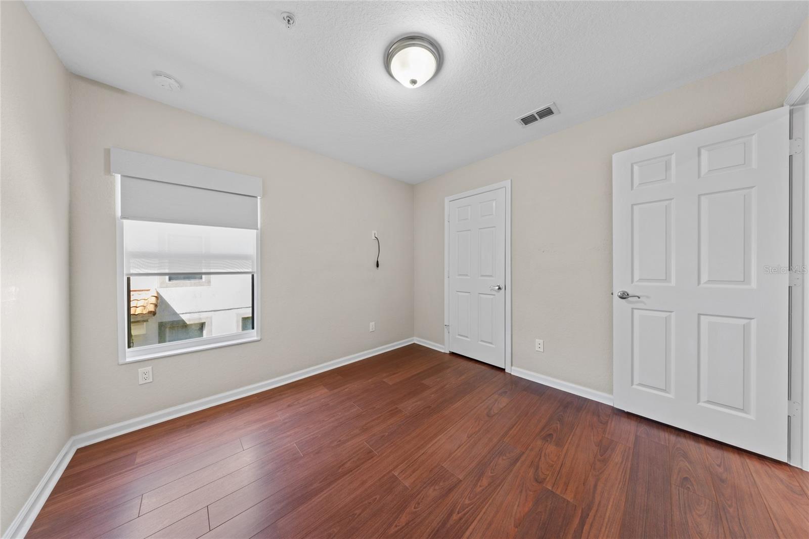 VISTAS/PHILLIPS COMMONS - Residential