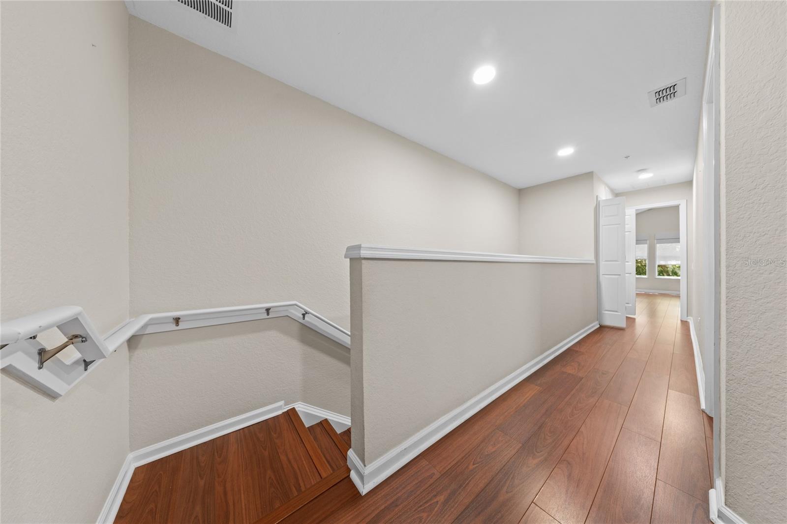 VISTAS/PHILLIPS COMMONS - Residential