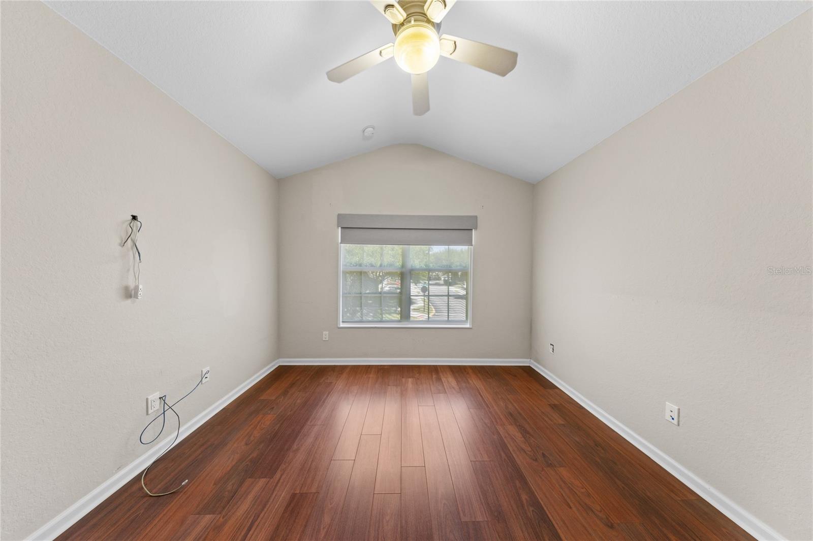 VISTAS/PHILLIPS COMMONS - Residential