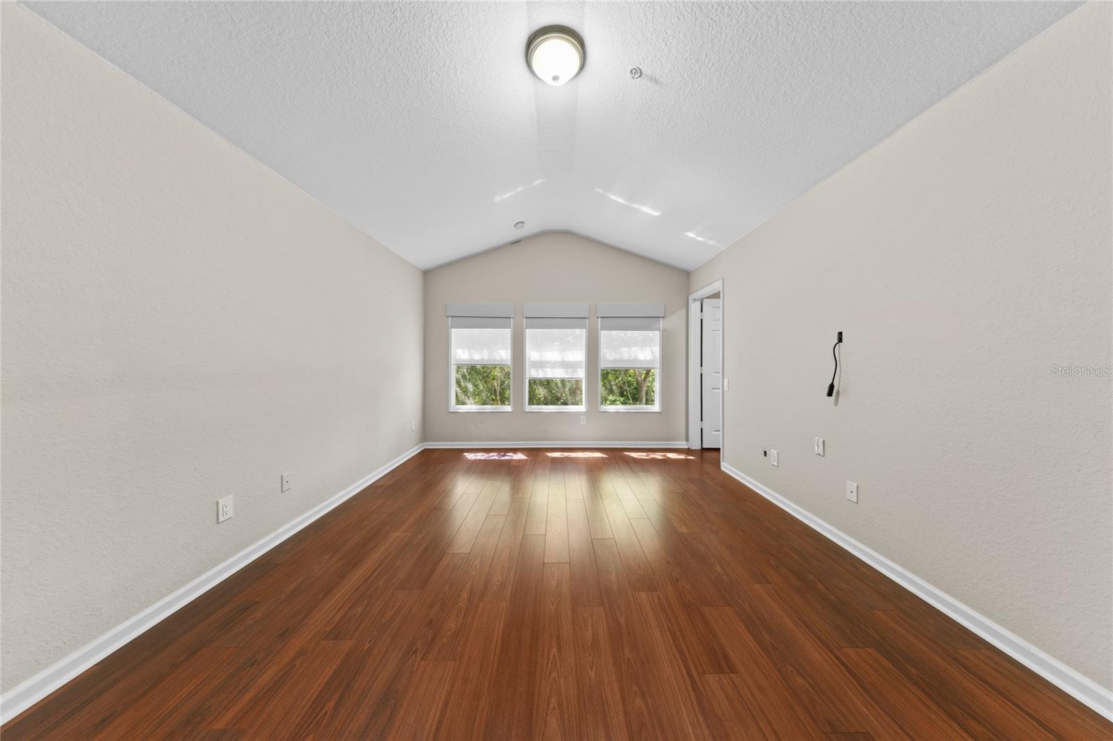 VISTAS/PHILLIPS COMMONS - Residential