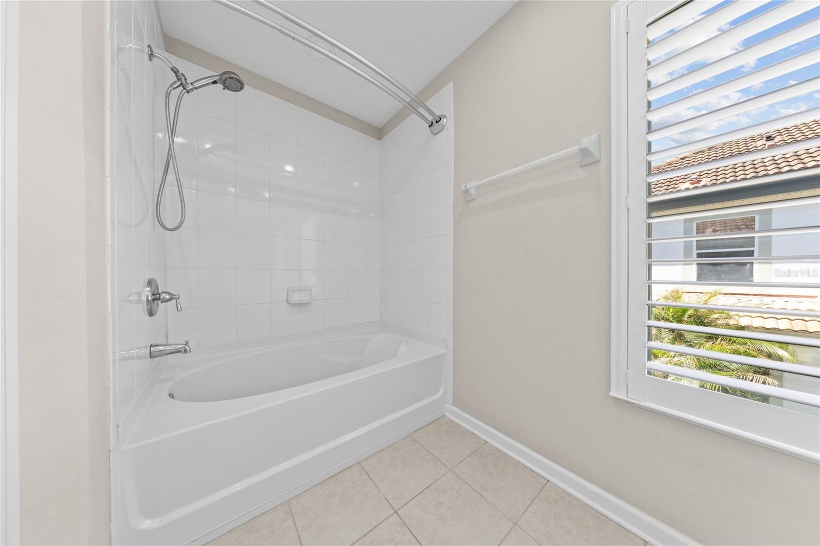 VISTAS/PHILLIPS COMMONS - Residential