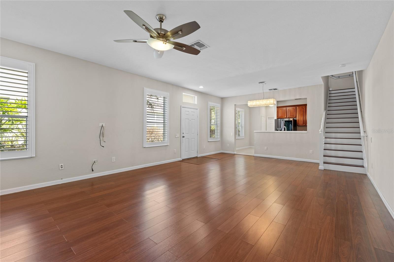 VISTAS/PHILLIPS COMMONS - Residential