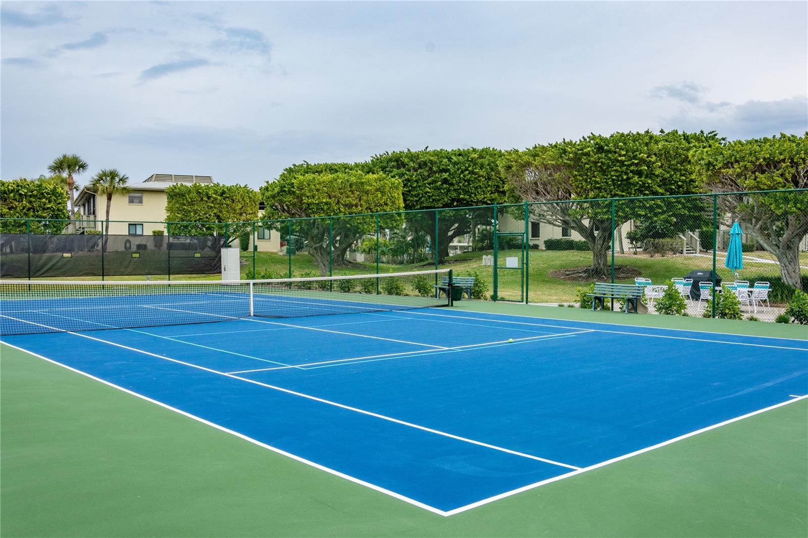 6400 FLOTILLA DRIVE 72