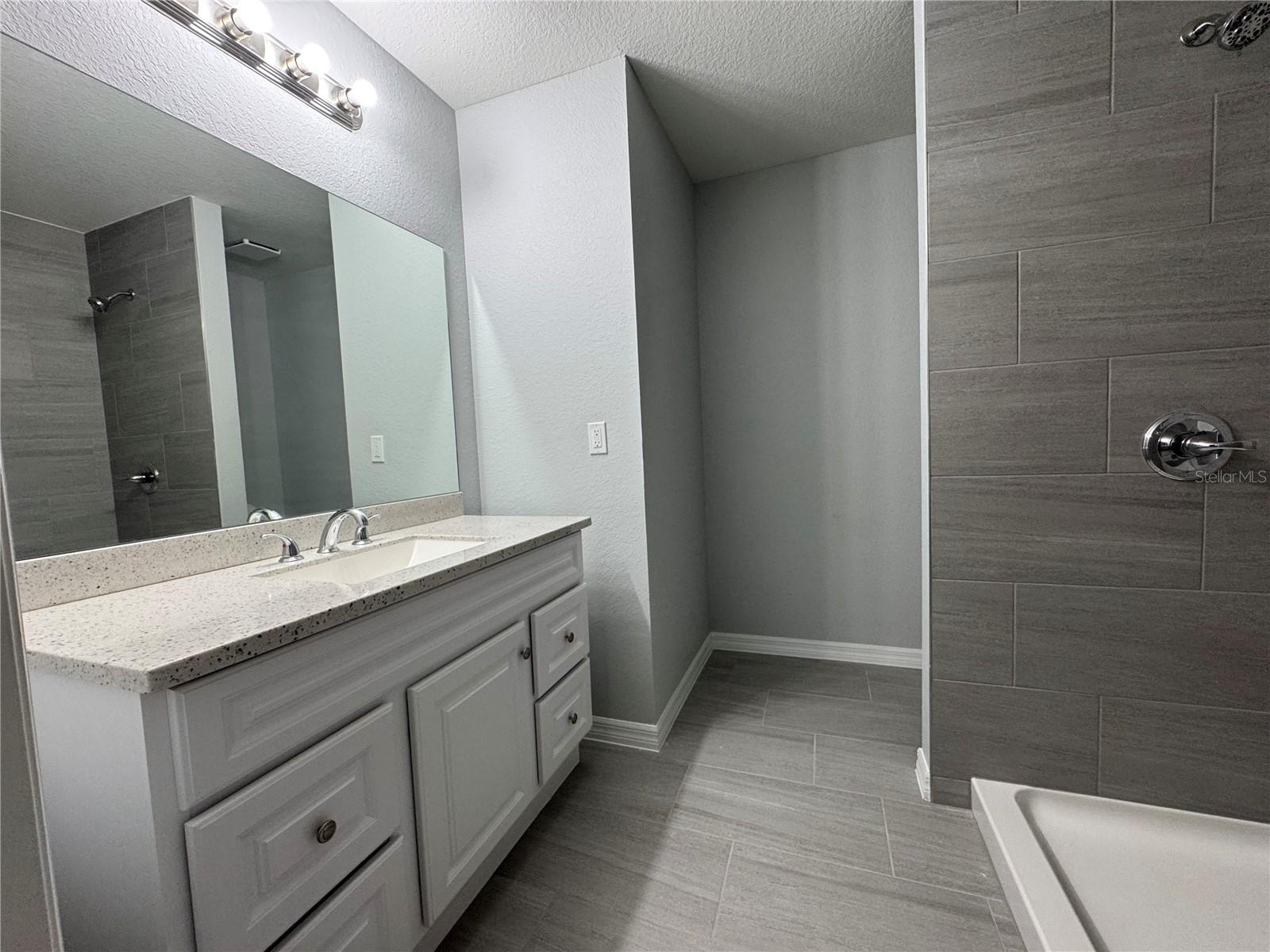 OCALA RIDGE UNIT 13 - Residential