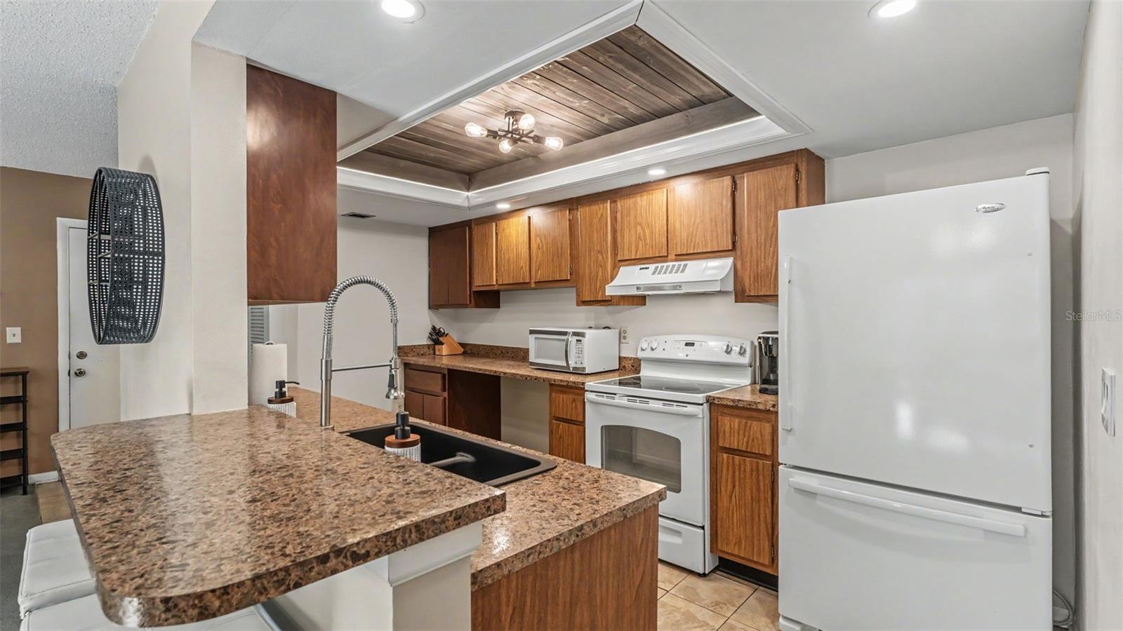 KIMBERLEA COND NO 2 COND BK 2 PGS 19/24 - Residential