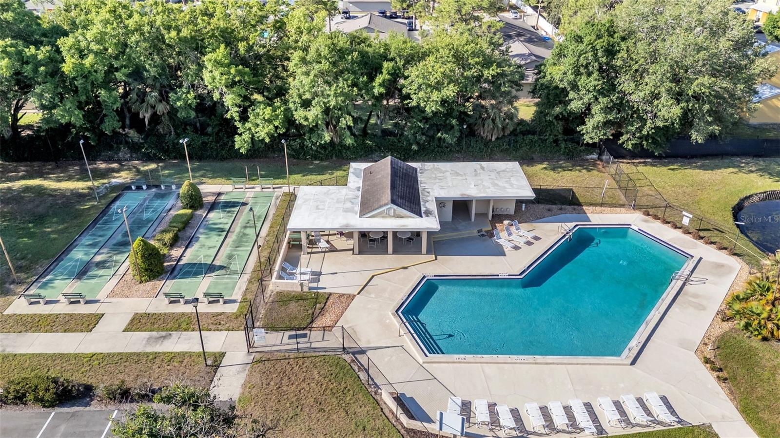 KIMBERLEA COND NO 2 COND BK 2 PGS 19/24 - Residential