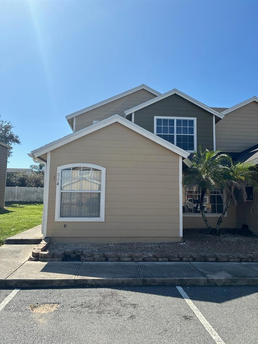Photo of 804 Washington Palm Loop #B, Davenport, FL 33897 (MLS # S5159906)