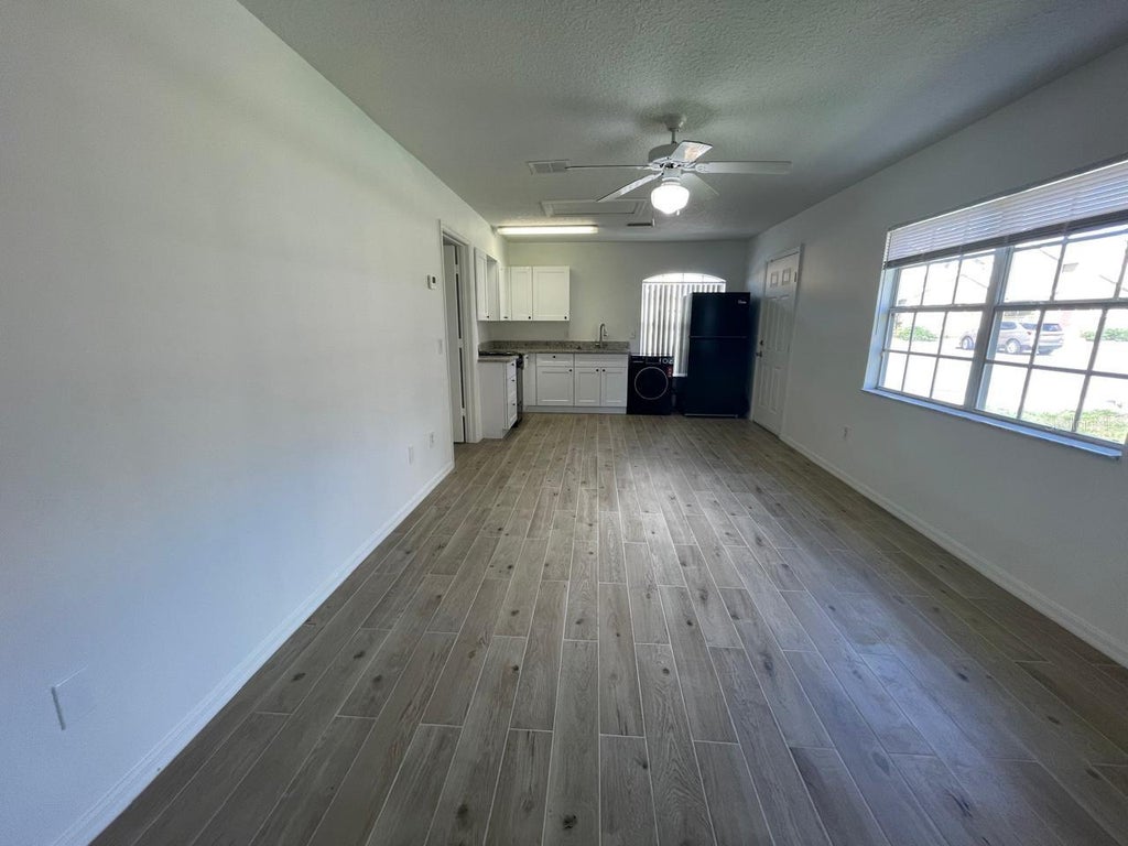 Photo of 804 Washington Palm Loop #B, Davenport, FL 33897 (MLS # S5159906)