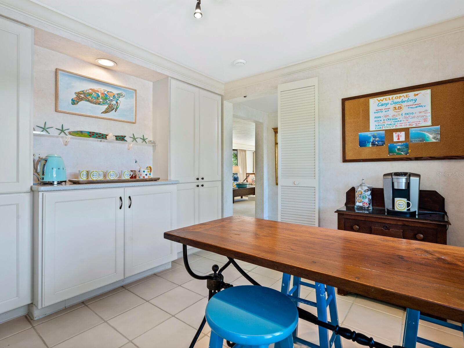 SANDERLING CLUB, SIESTA PROPERTIES - Residential